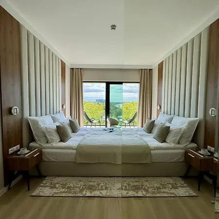 Baltic Infinity 528 - & Pool Access * Międzyzdroje