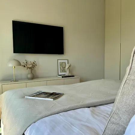 Baltic Infinity 528 - & Pool Access Apartman