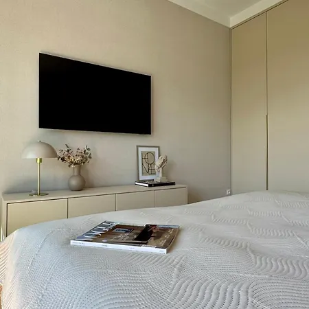 Baltic Infinity 528 - & Pool Access Apartament *